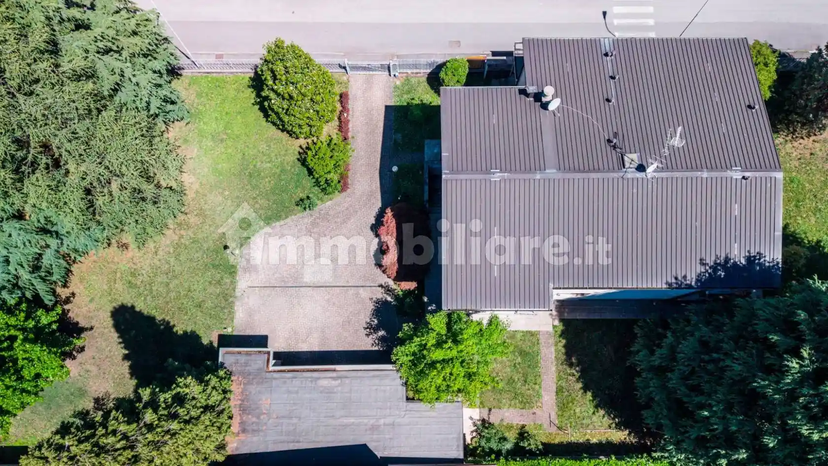 Casa indipendente in vendita a Villasanta