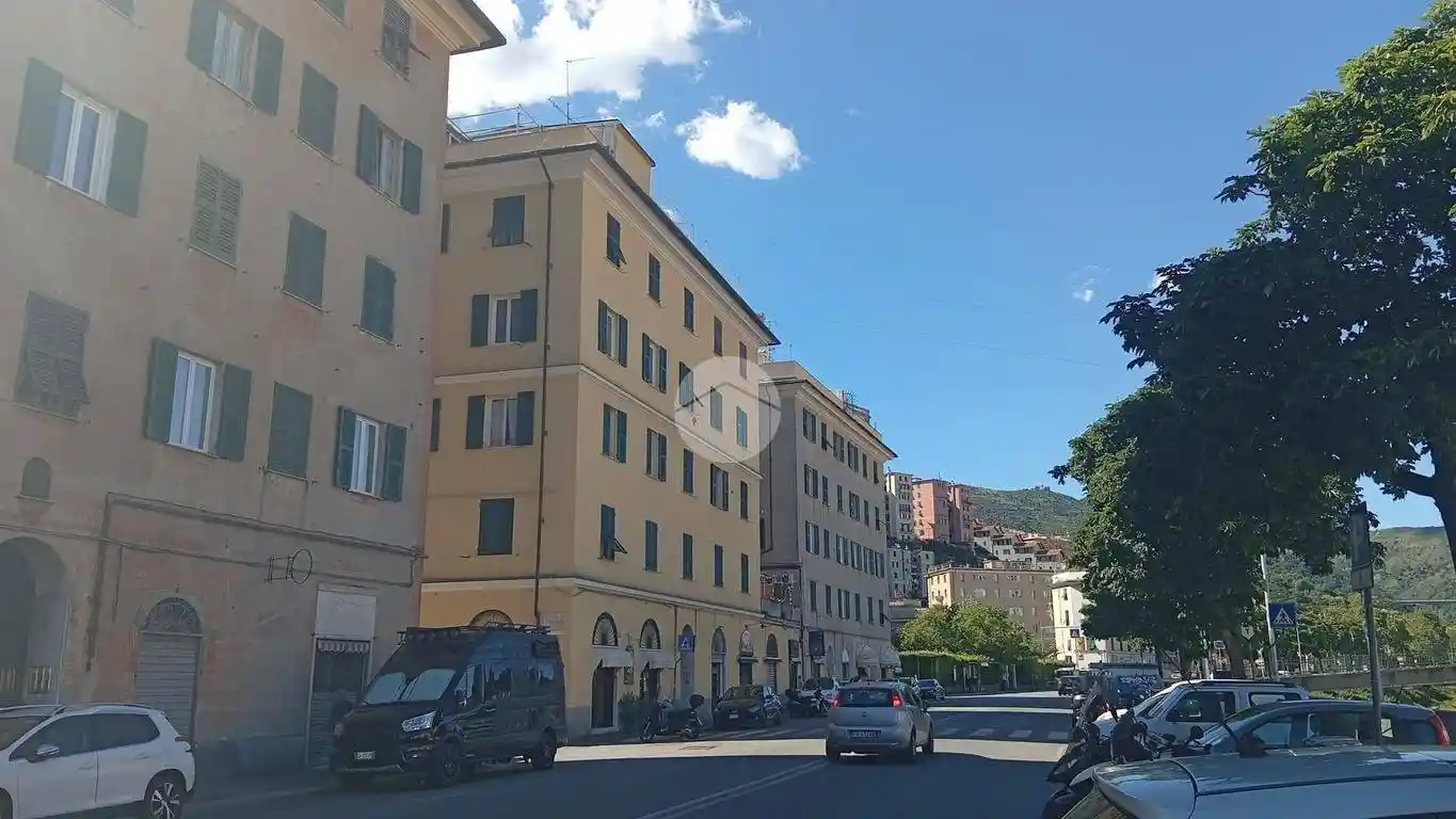 Appartamento in vendita a Genova