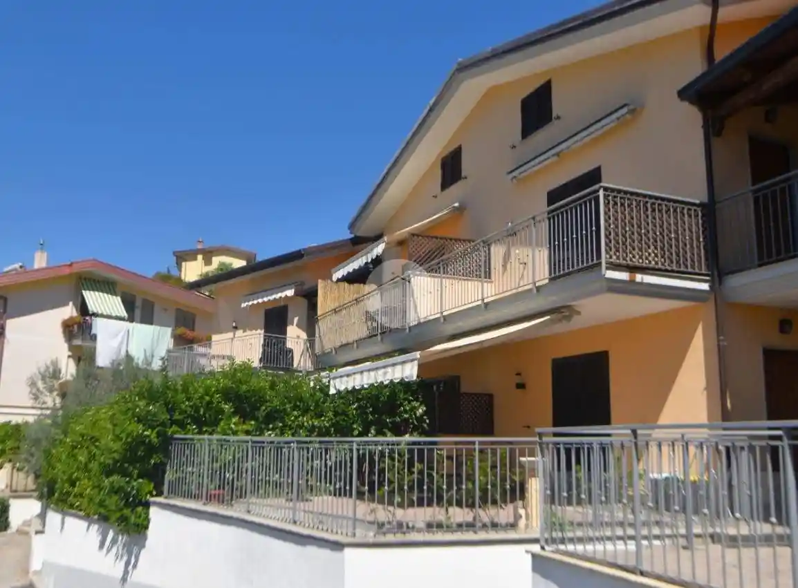 Appartamento in vendita a Prignano Cilento