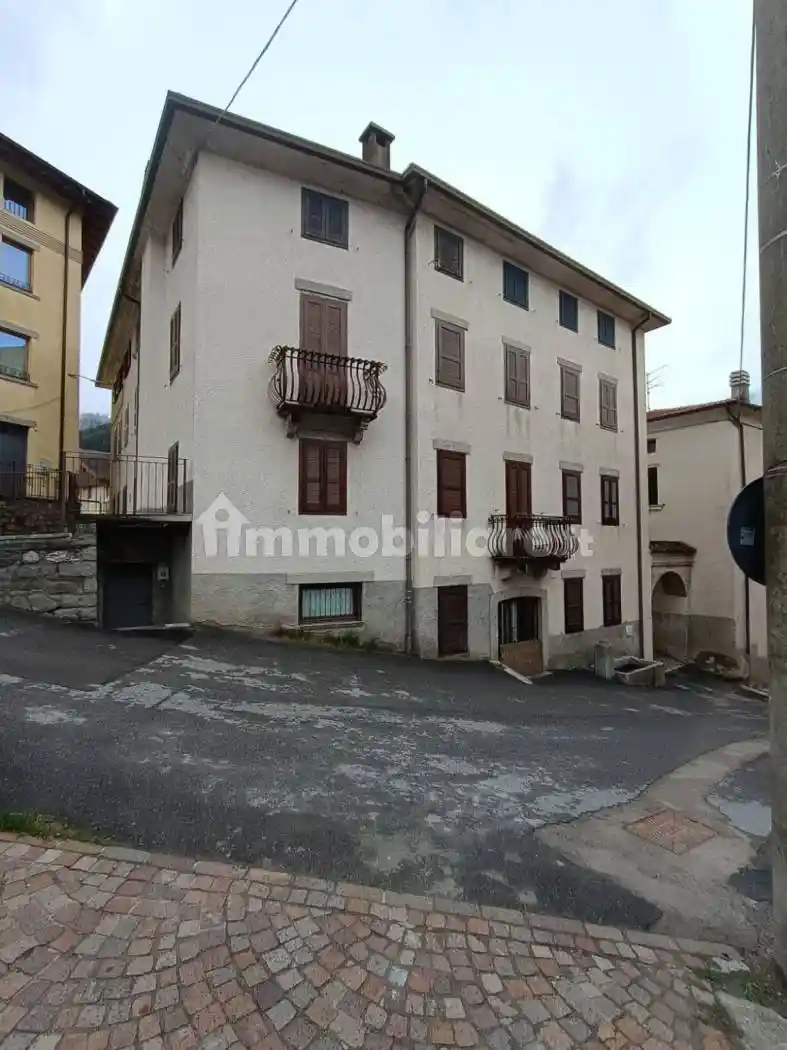 Appartamento in vendita a Temù