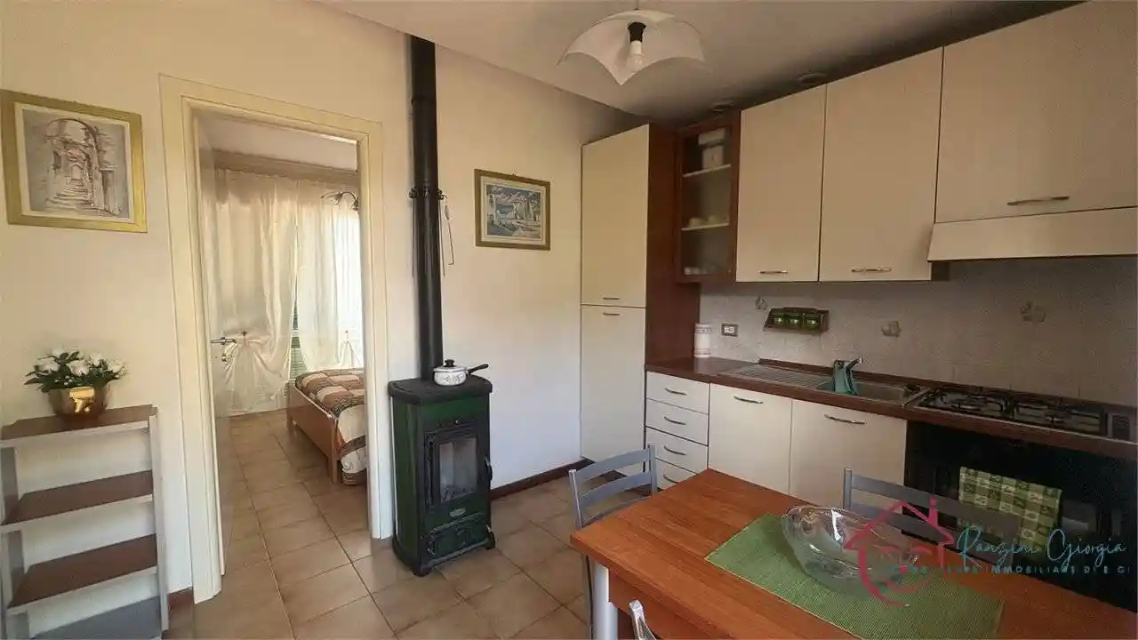 Appartamento in vendita a Casanova Lerrone