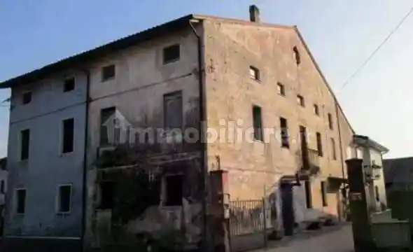 Appartamento in vendita a Colceresa