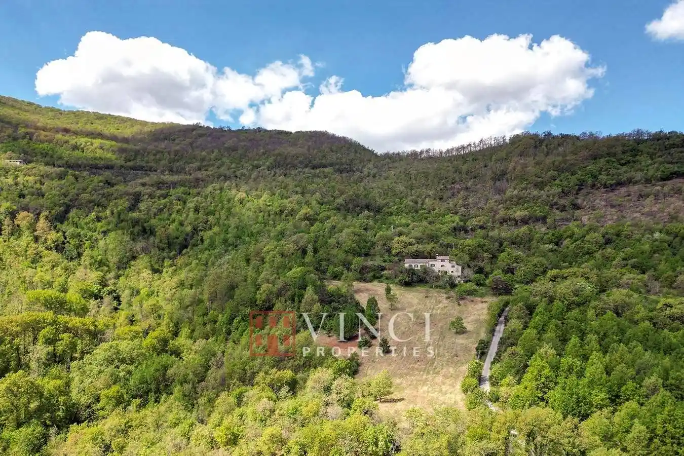 Rustico - Casale in vendita a Esanatoglia