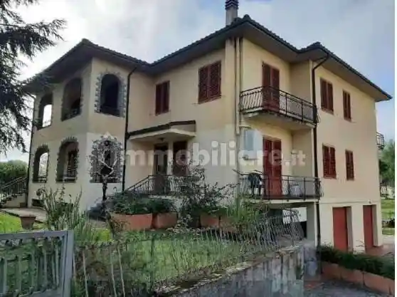 Casa indipendente in vendita a Vicchio