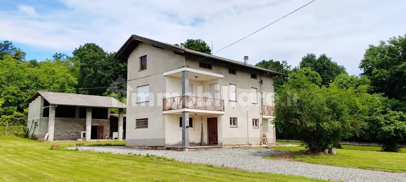Villa in vendita a Brusnengo