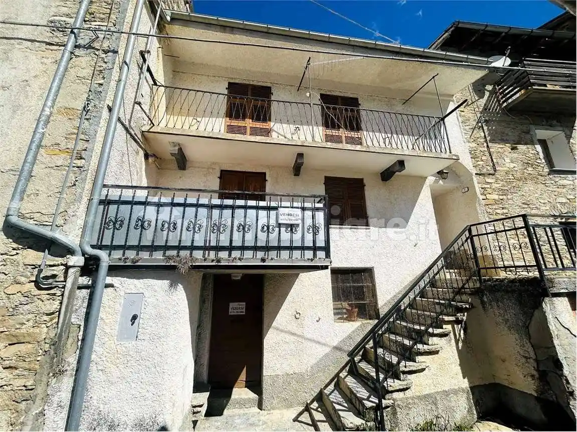Casa indipendente in vendita a Briga Alta