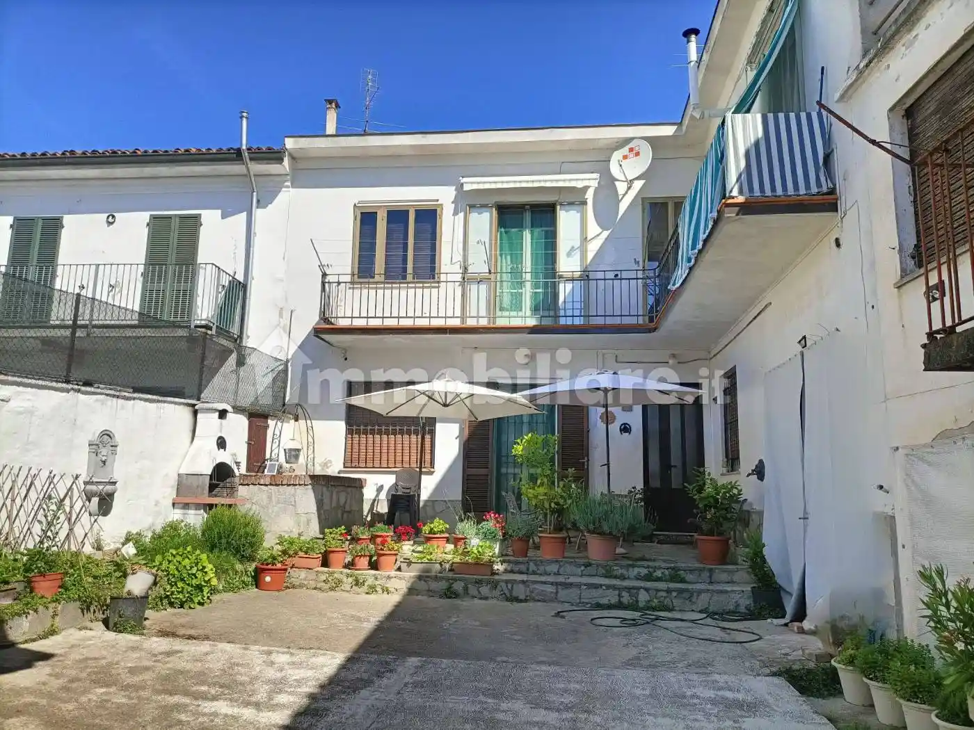 Casa indipendente in vendita a San Salvatore Monferrato