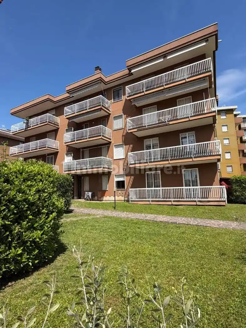 Appartamento in vendita a Cavenago di Brianza