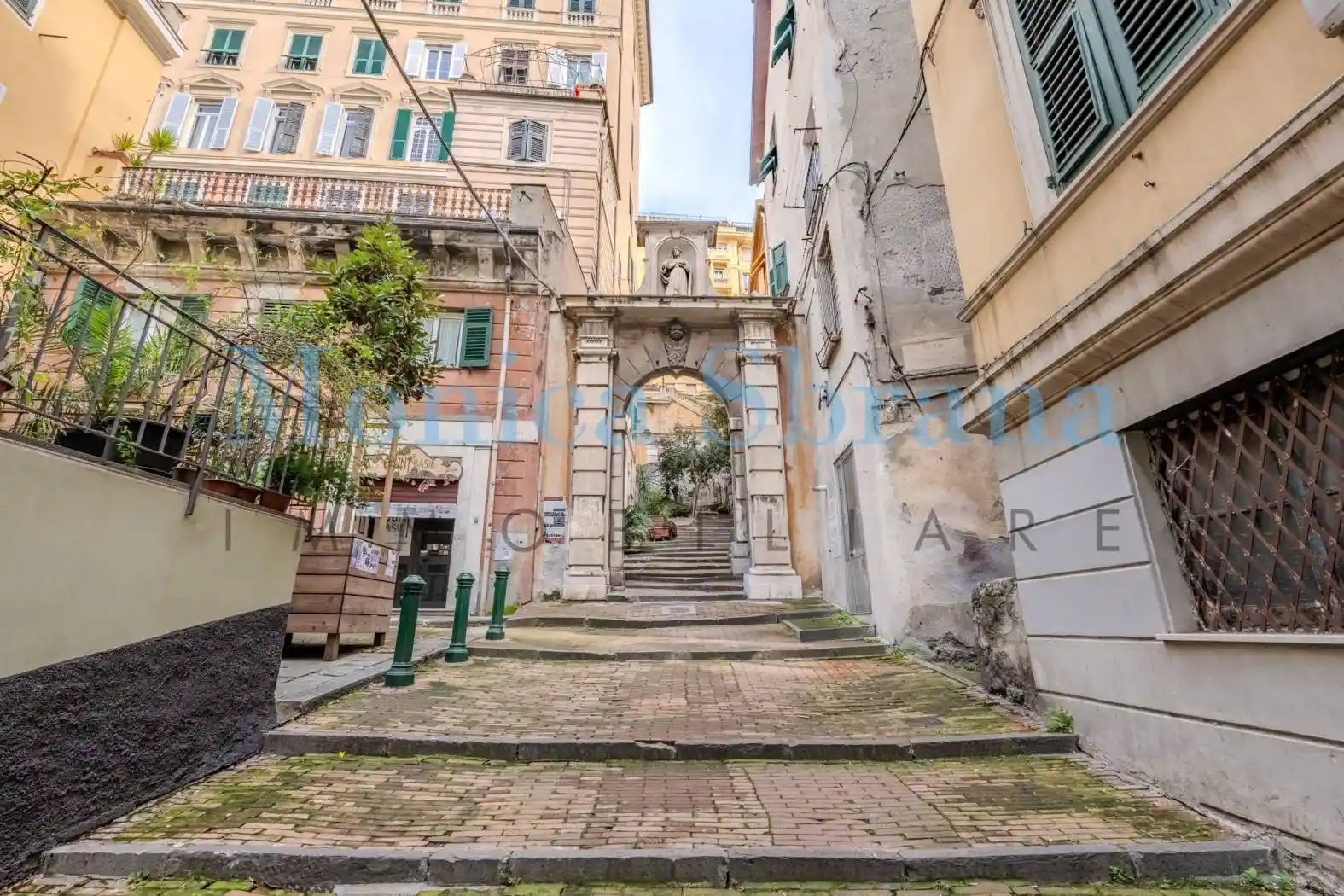 Appartamento in vendita a Genova