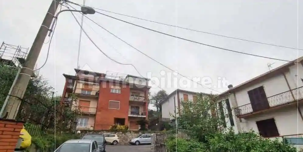 Appartamento in vendita a Vezzano Ligure