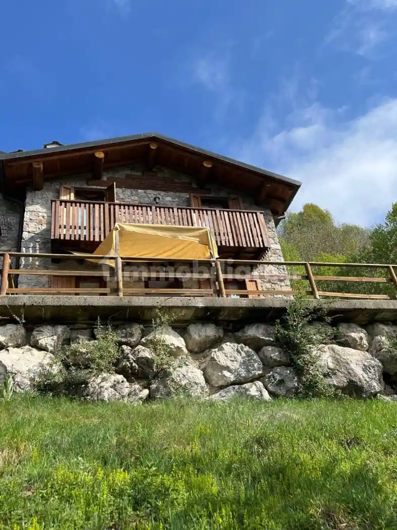 Rustico - Casale in vendita a Valtorta