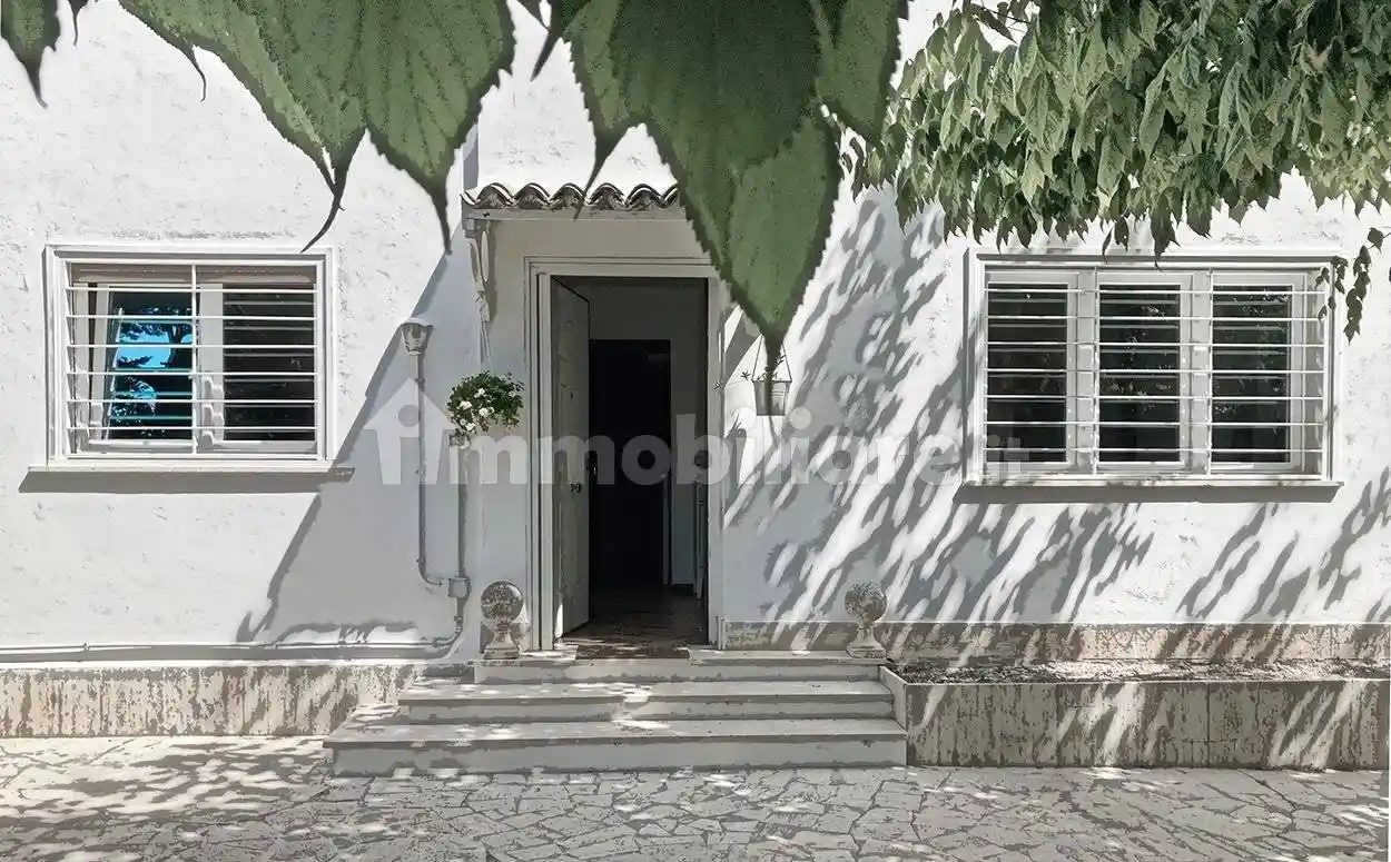 Villa in affitto a Fiumicino