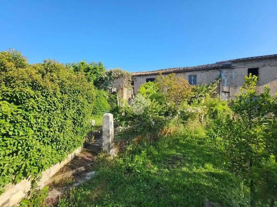 Rustico - Casale in vendita a Roccastrada