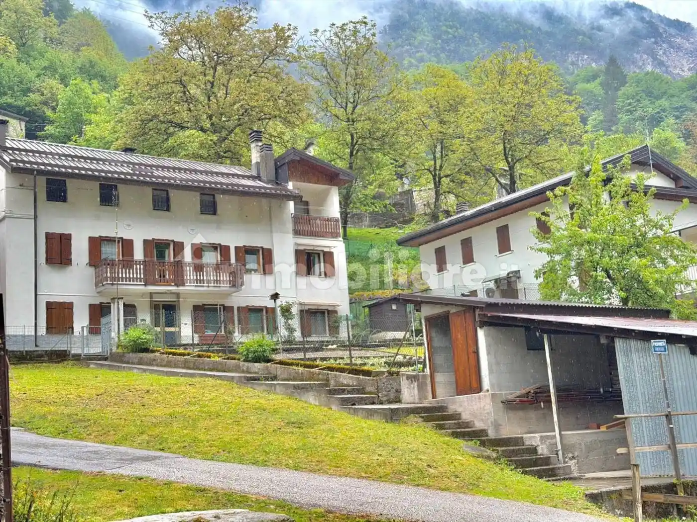 Appartamento in vendita a Dogna