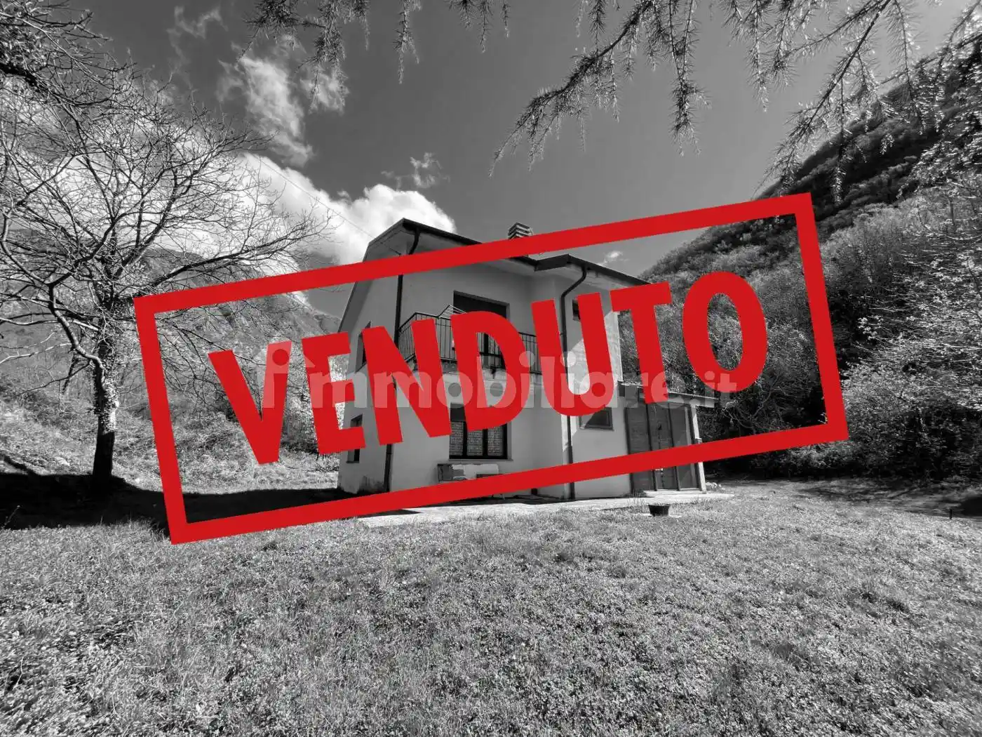 Villa in vendita a Venzone