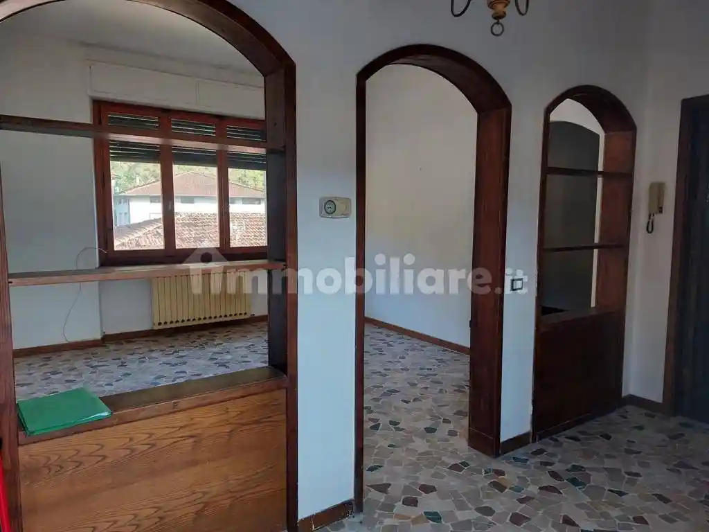 Appartamento in vendita a Borgo a Mozzano