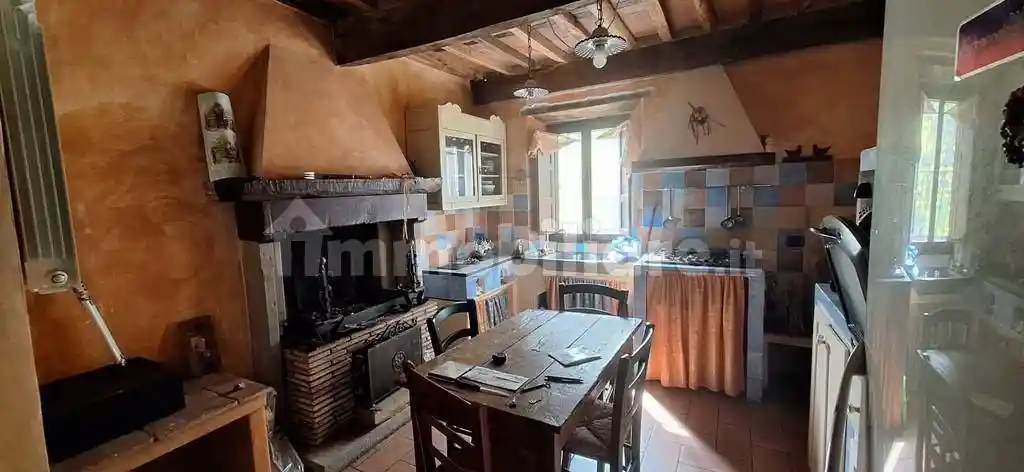 Casa indipendente in vendita a Bagni di Lucca