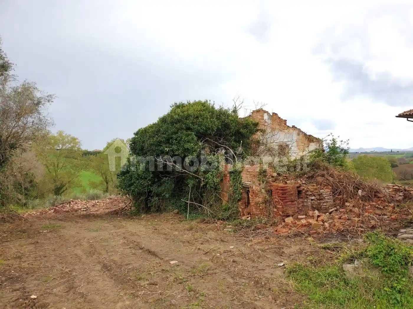 Rustico - Casale in vendita a Castiglione del Lago