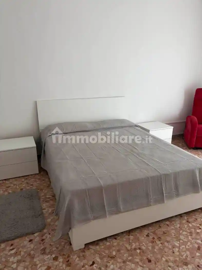Appartamento in affitto a Brindisi
