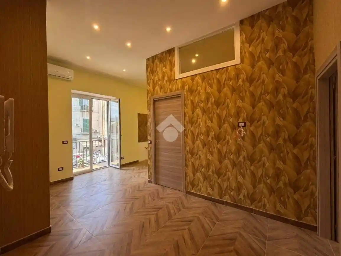 Appartamento in affitto a Napoli