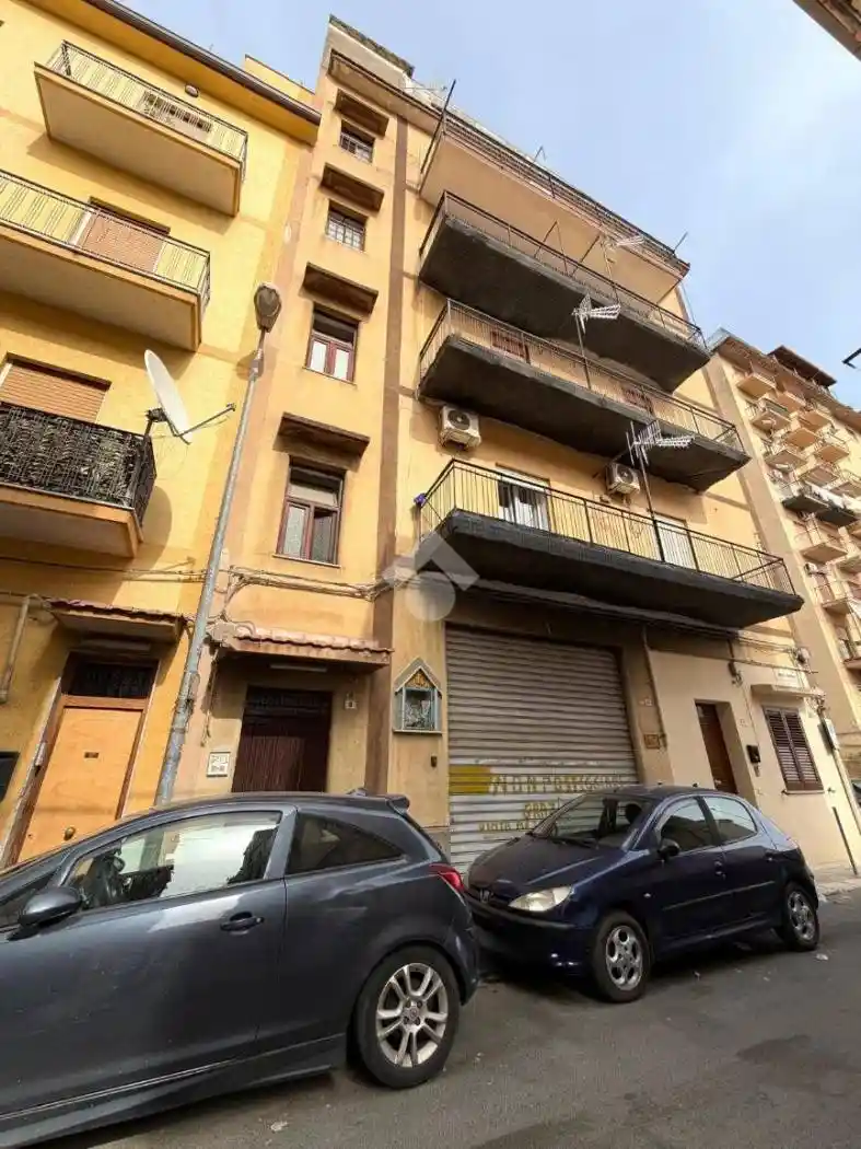 Appartamento in vendita a Palermo