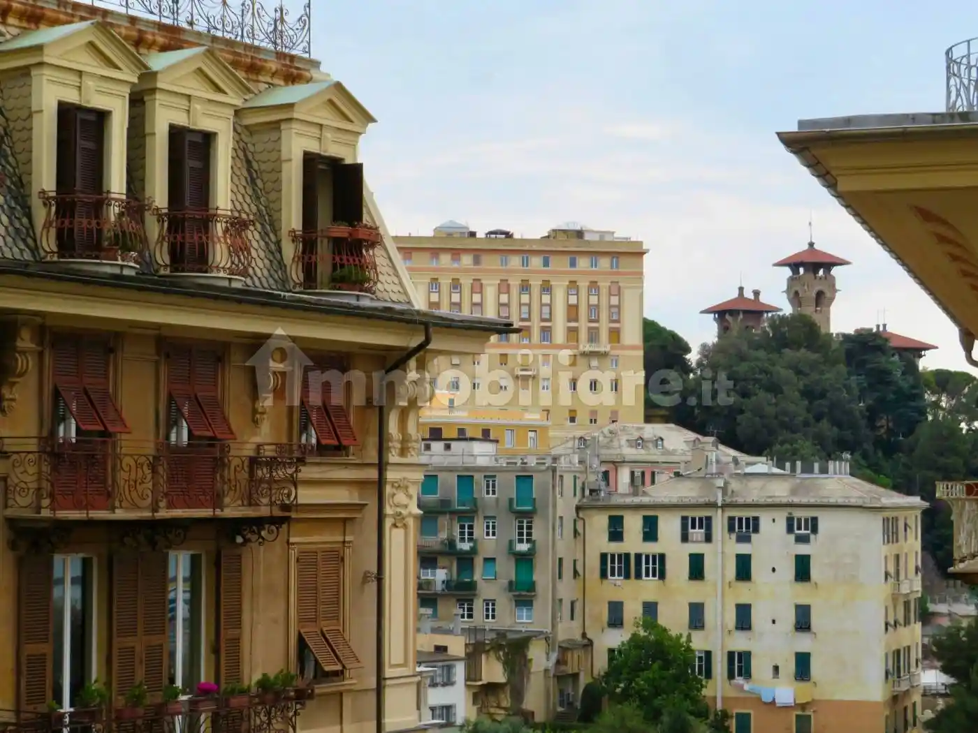 Appartamento in vendita a Genova