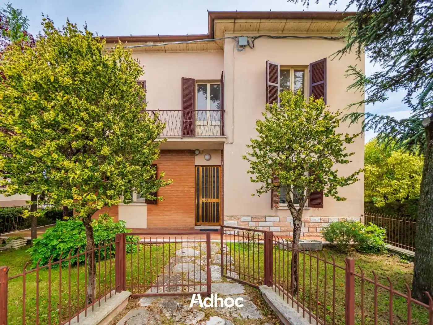 Villa in vendita a Colli al Metauro