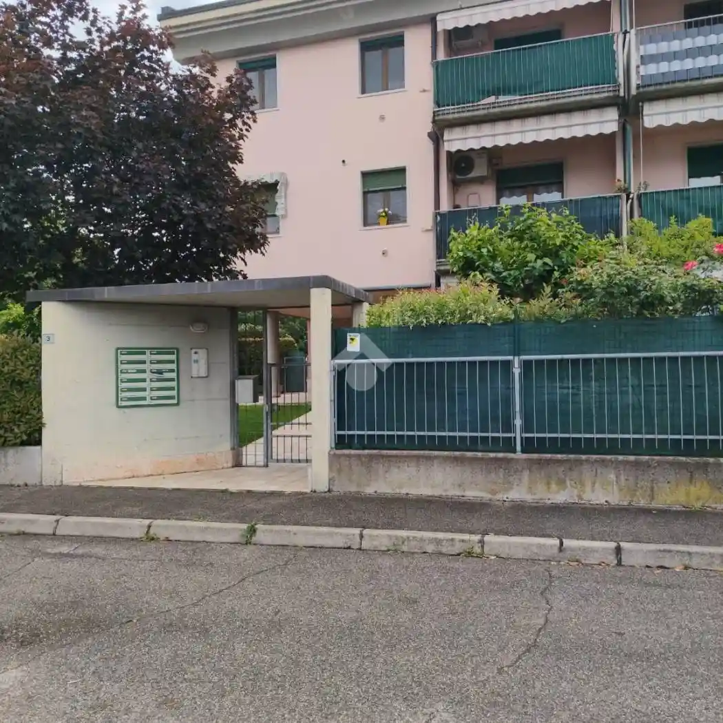 Appartamento in vendita a Buttapietra