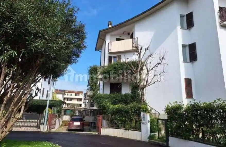 Casa indipendente in vendita a Faenza