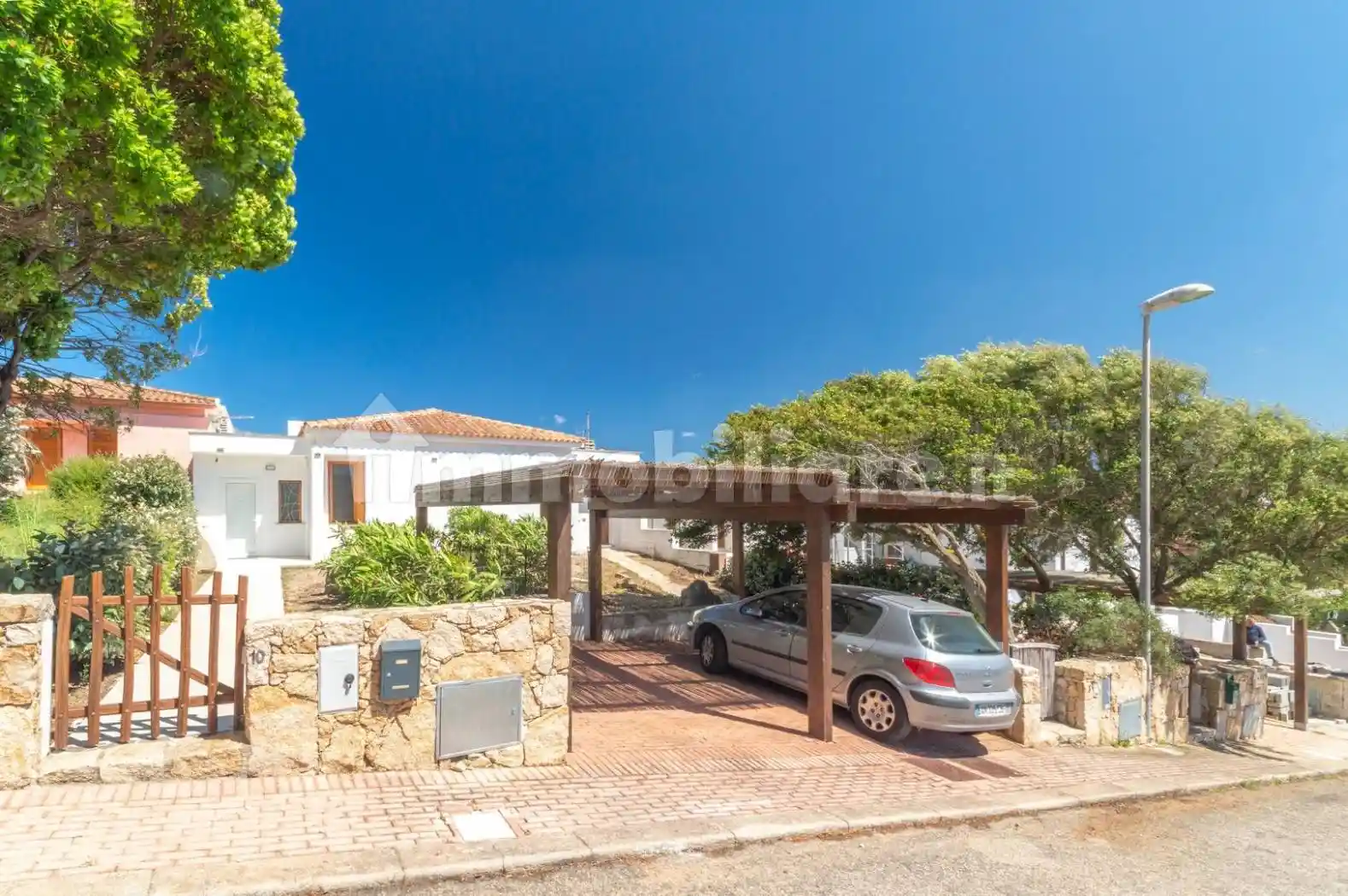 Casa indipendente in vendita a Santa Teresa Gallura