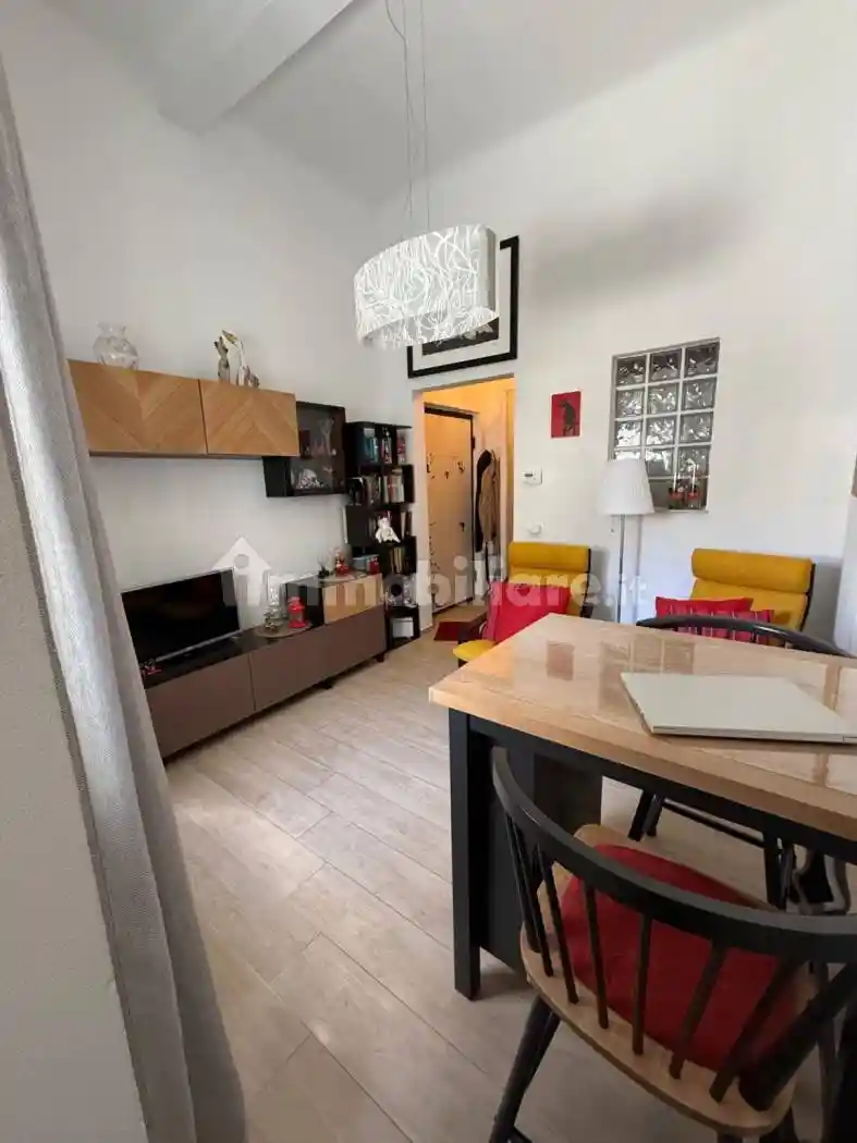 Appartamento in vendita a Livorno