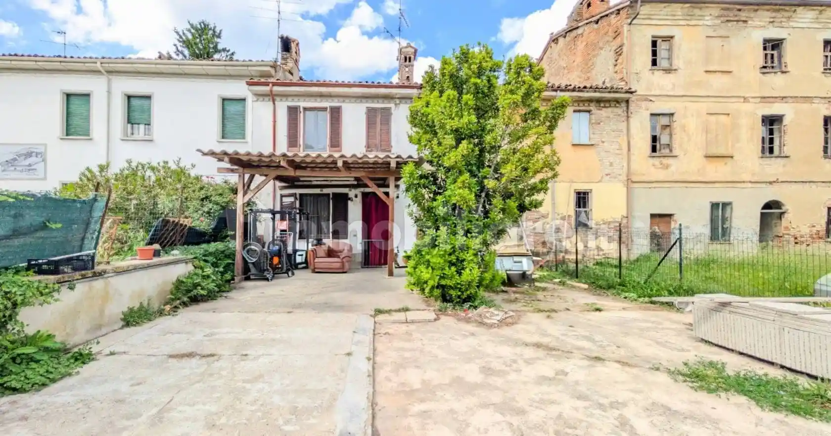Villa in vendita a Robecco Pavese