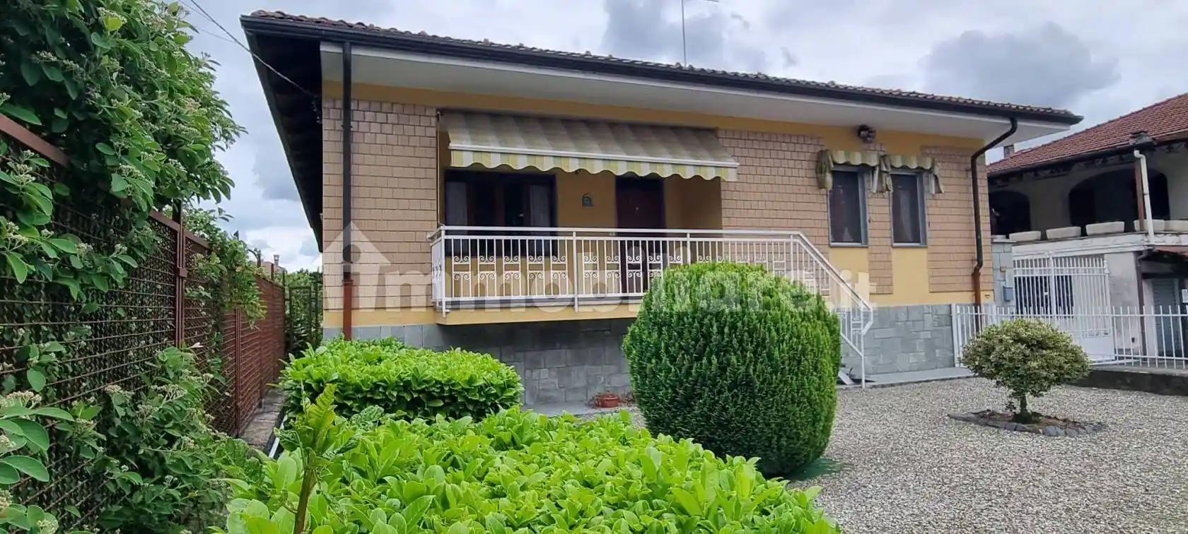 Villa in vendita a Castellamonte