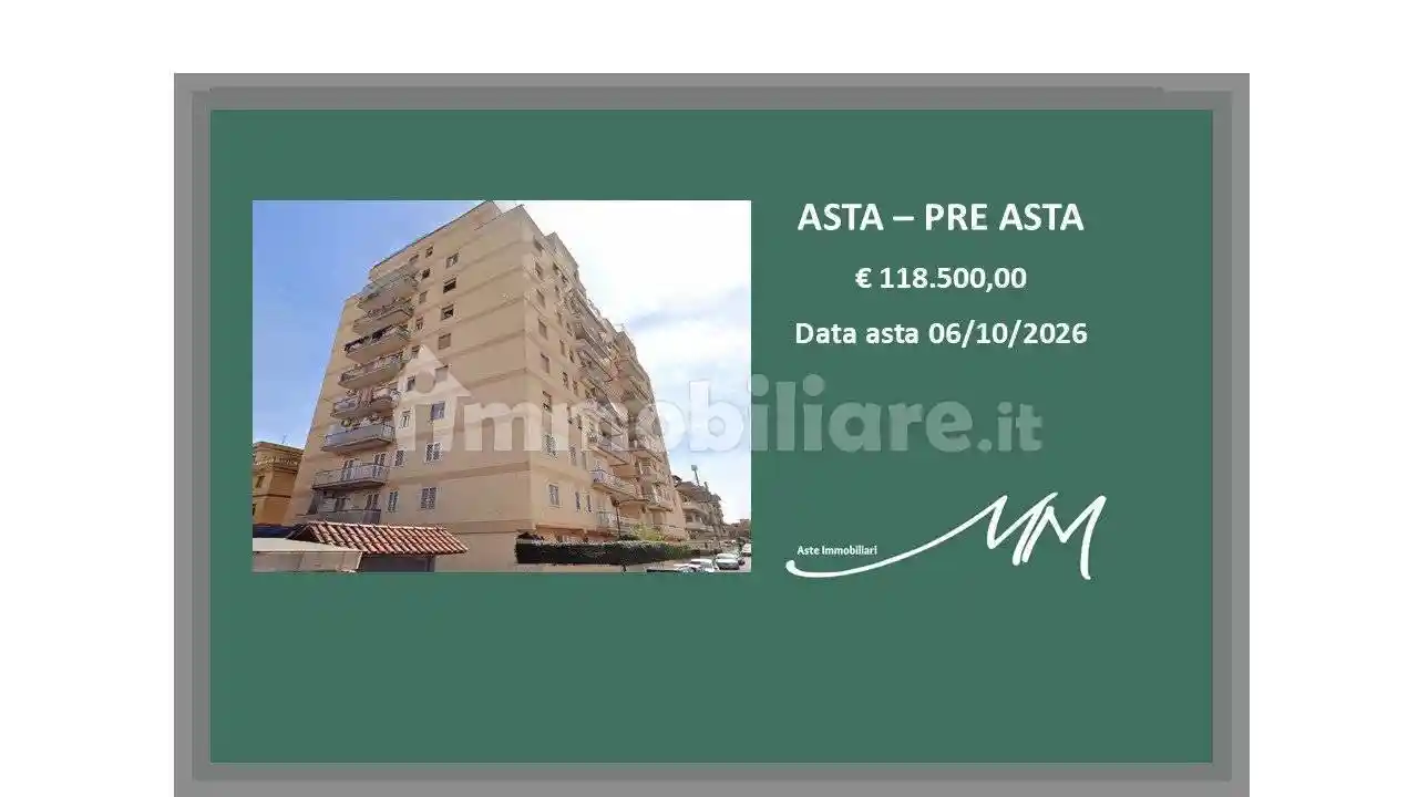 Appartamento in vendita a Roma