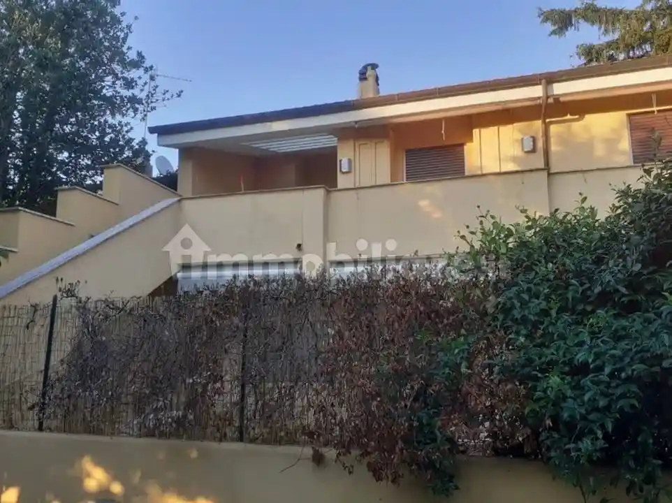 Villa in vendita a Ronciglione