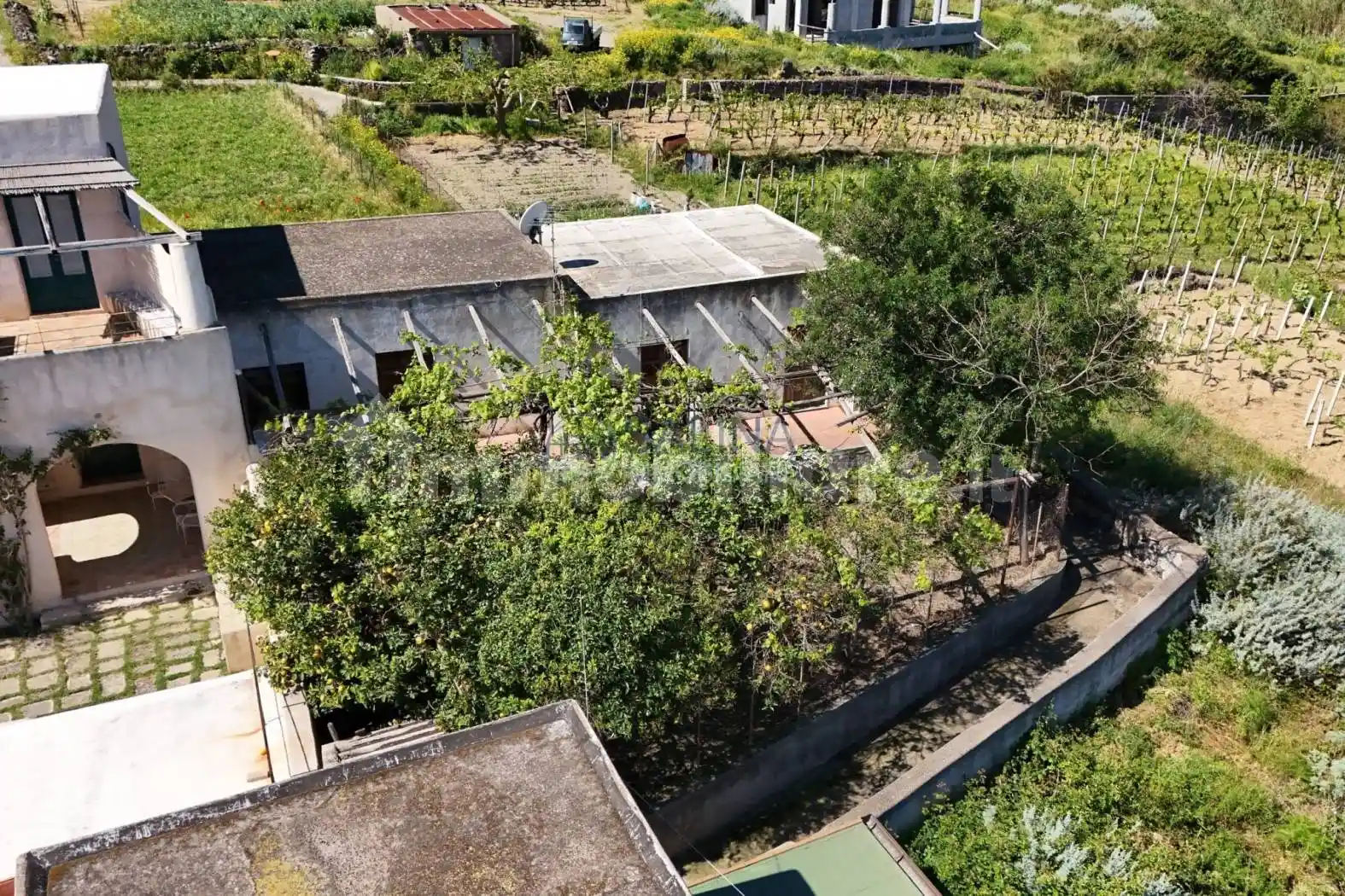 Villa in vendita a Malfa