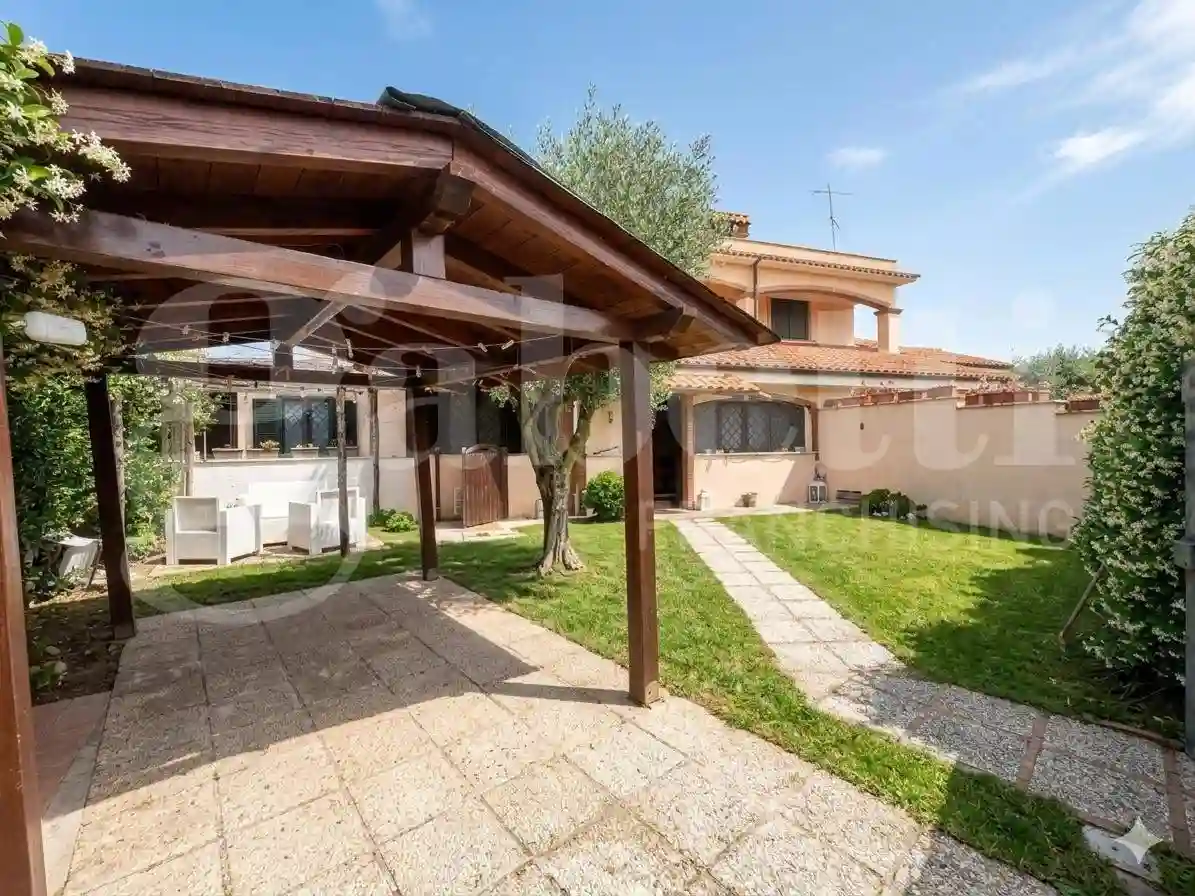 Villetta a schiera - foto 2