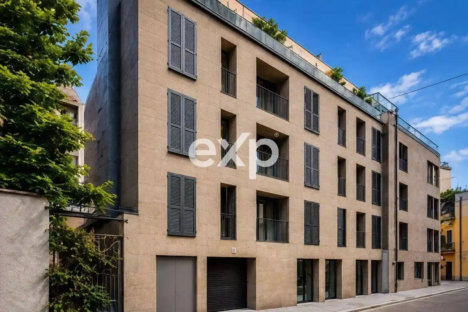 Palazzo - Edificio in vendita a Milano