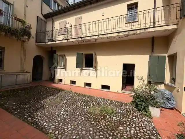 Appartamento in vendita a Forlì