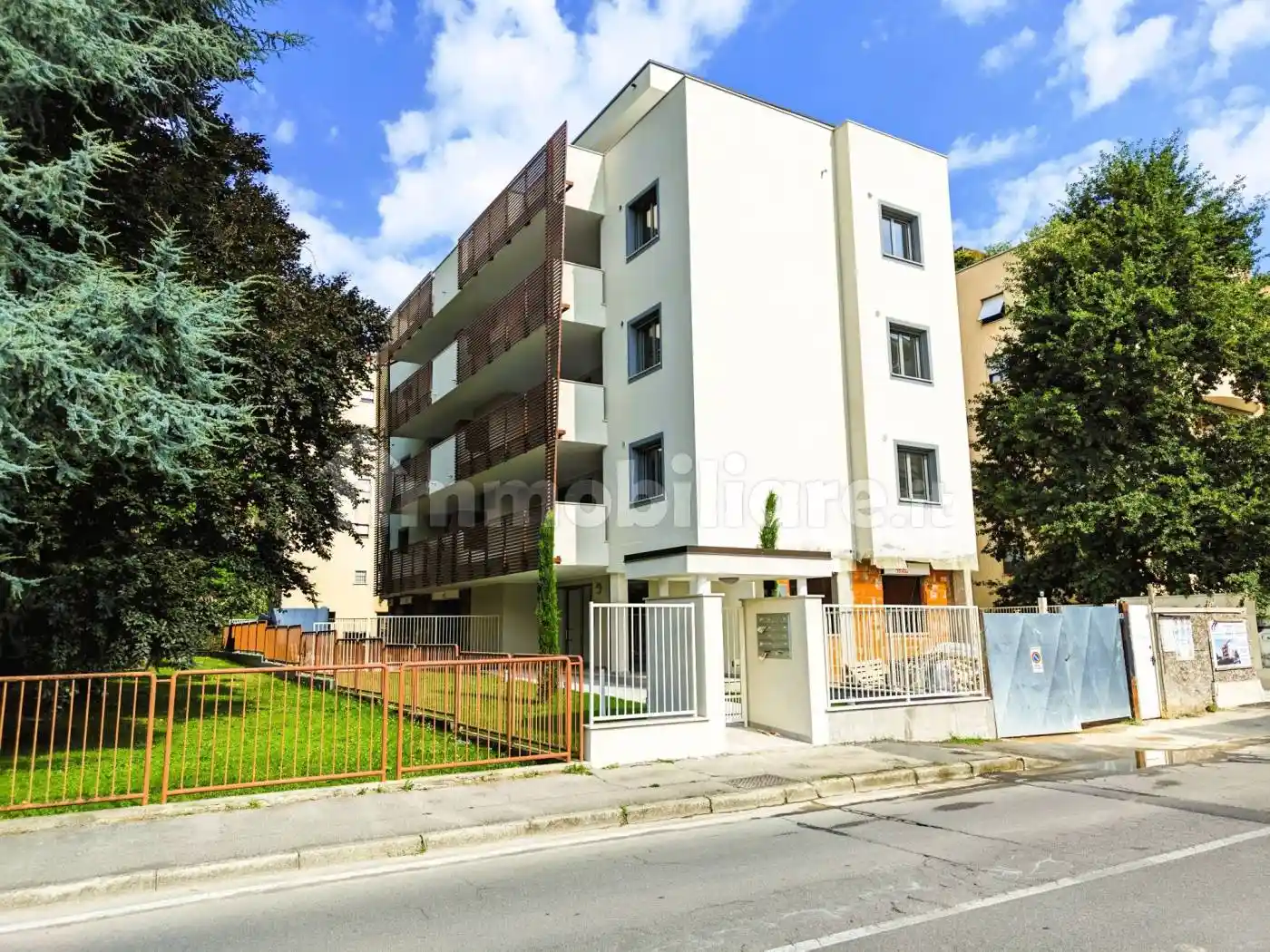 Appartamento in vendita a Monza
