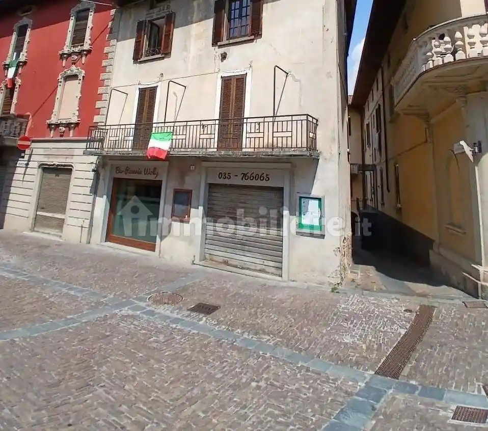 Appartamento in vendita a Pradalunga
