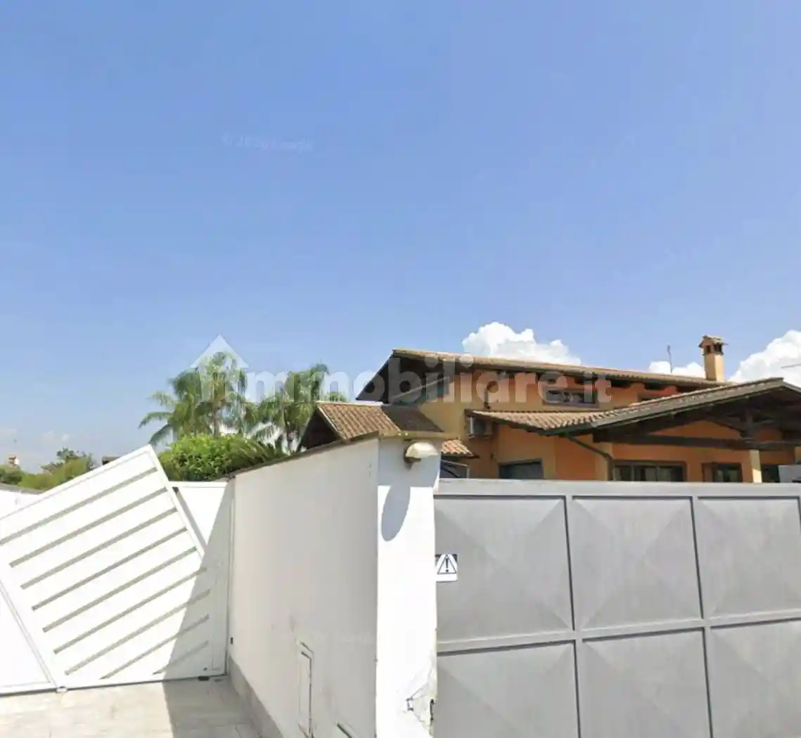 Villa in vendita a Roma