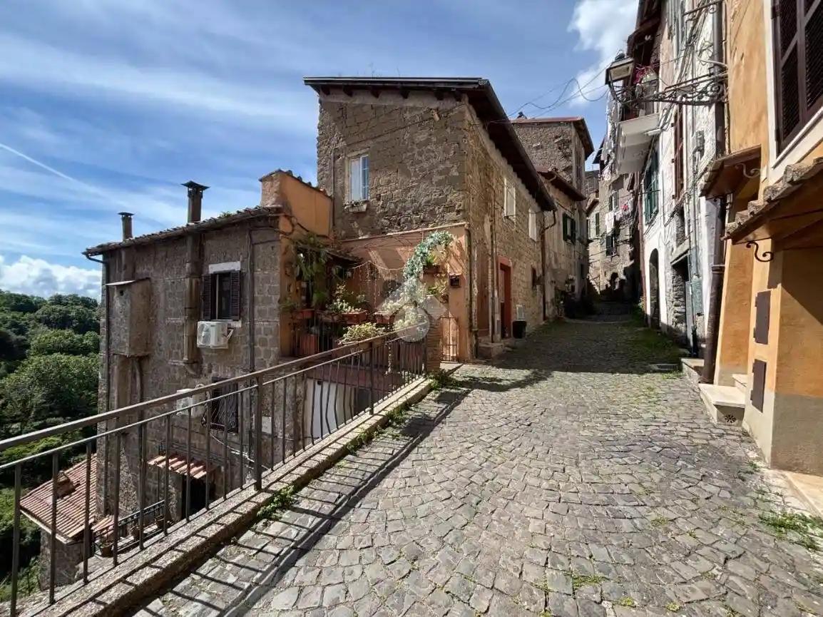 Appartamento in vendita a Genazzano