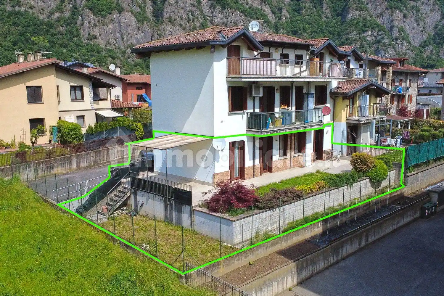 Appartamento in vendita a Piancogno