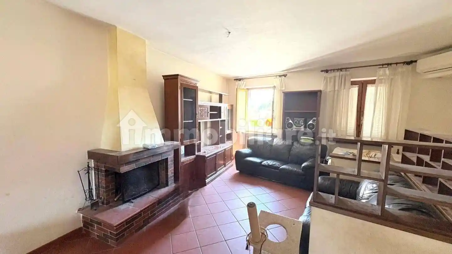 Casa indipendente in vendita a Lucca