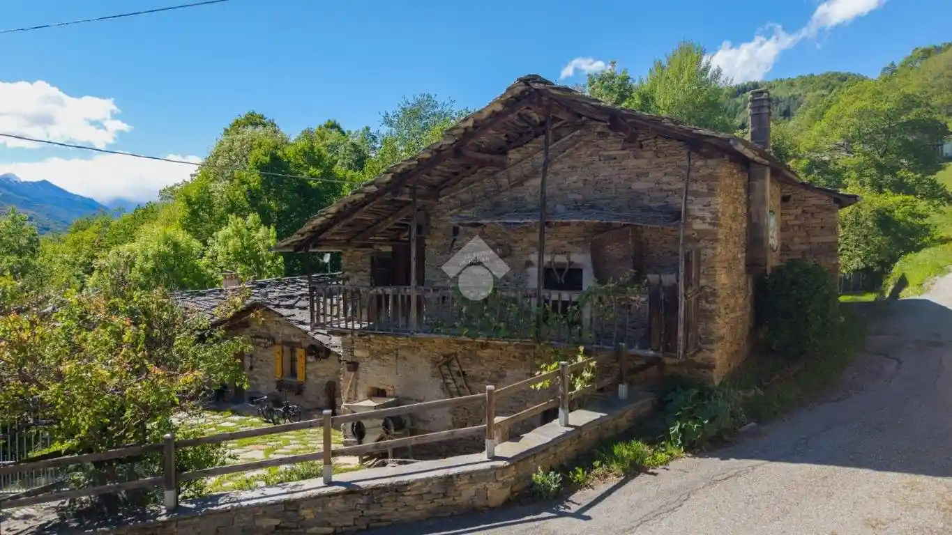 Rustico - Casale in vendita a Melle
