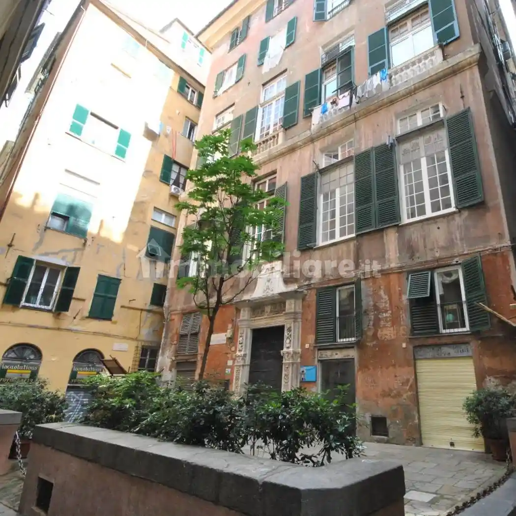 Appartamento in vendita a Genova