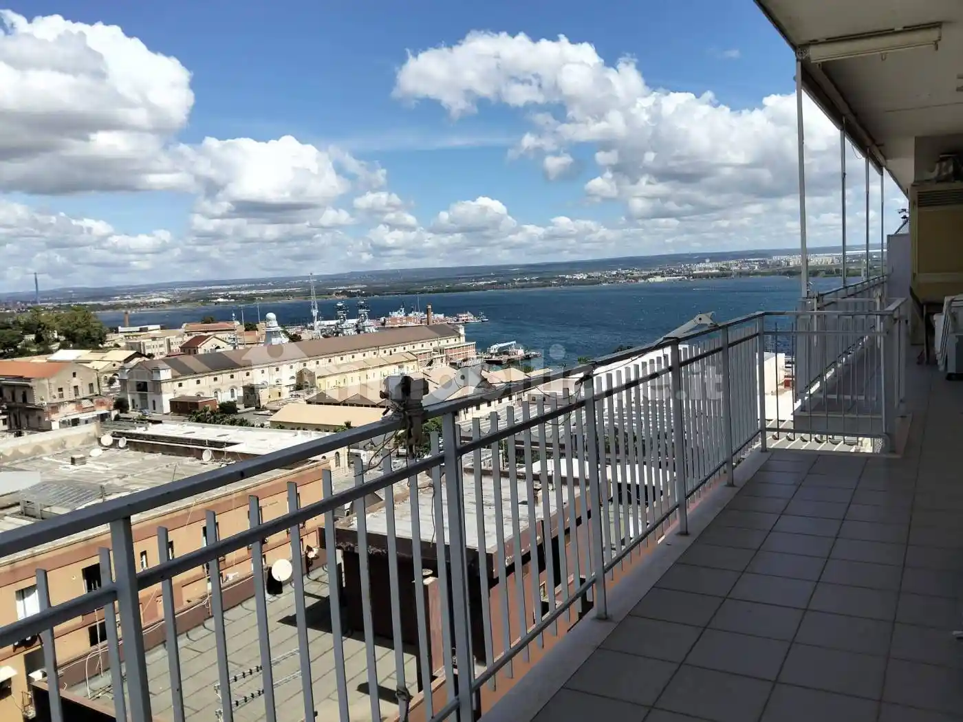 Appartamento in vendita a Taranto