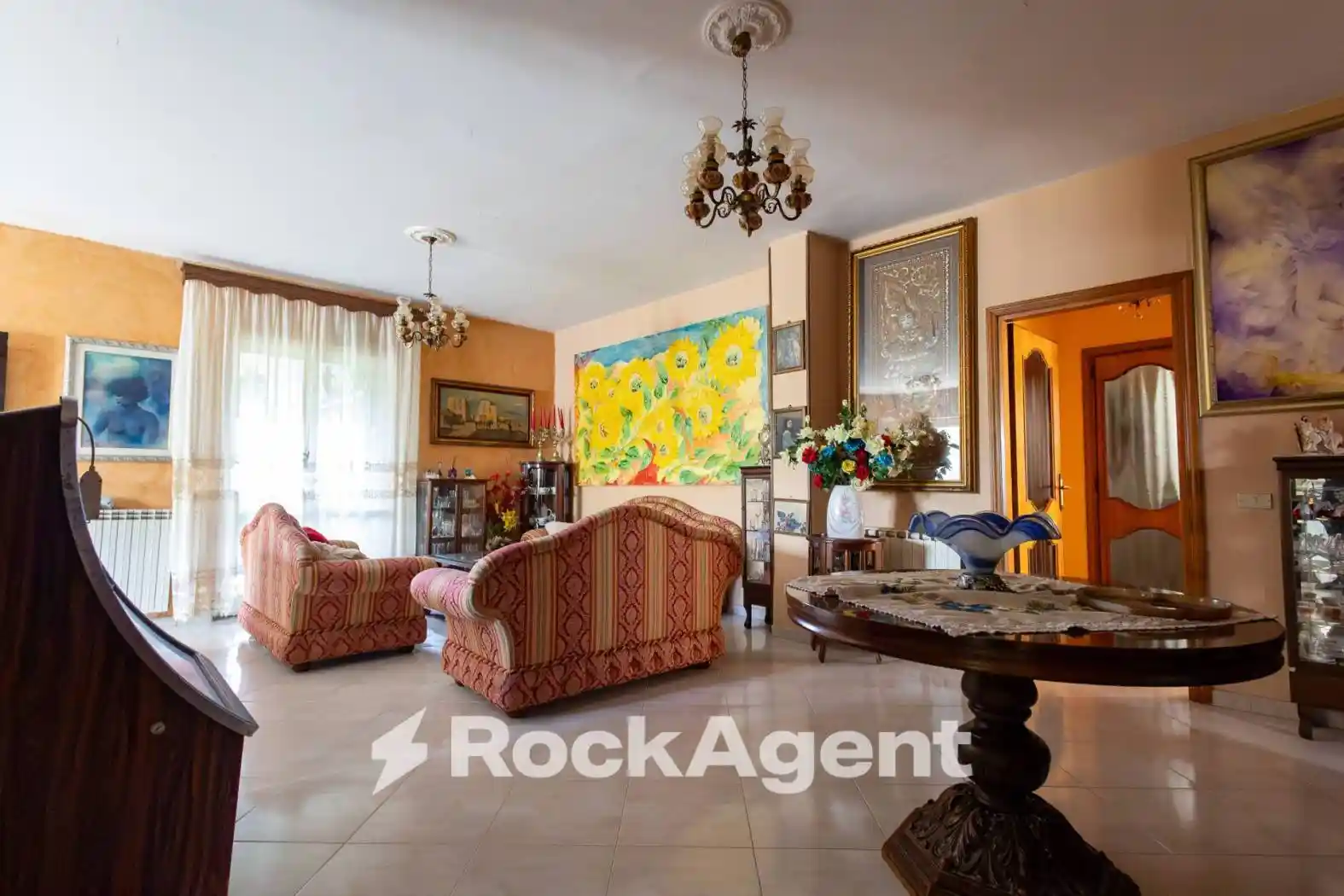 Casa indipendente in vendita a Catanzaro