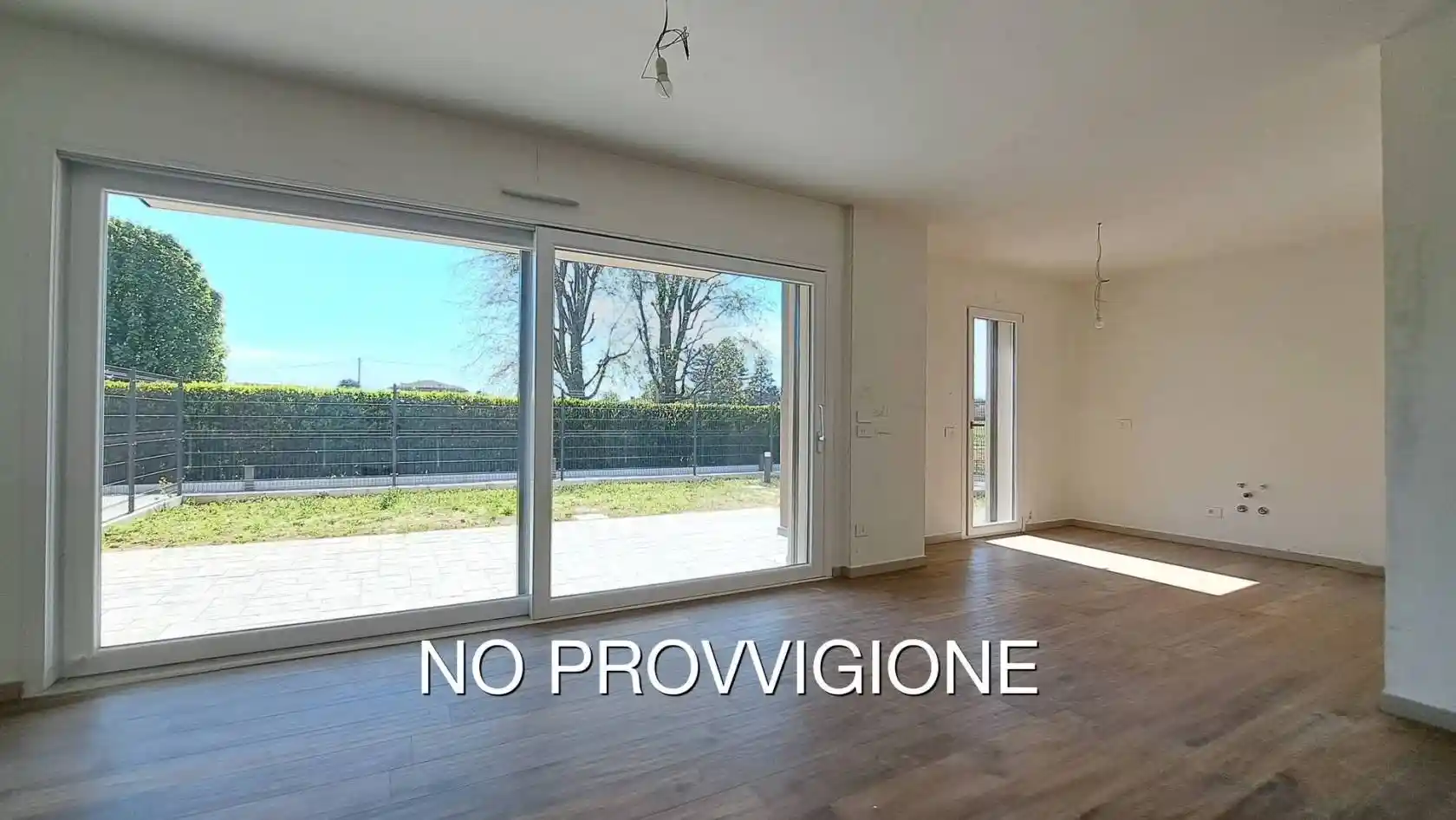 Appartamento in vendita a Montano Lucino